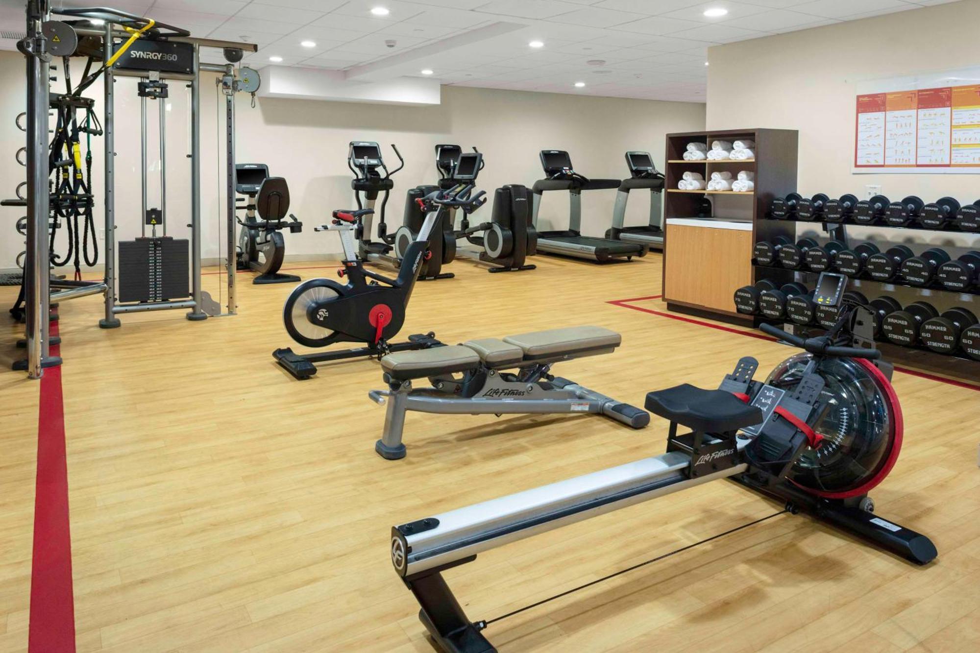 Doubletree By Hilton Hotel Burlington Vermont Экстерьер фото