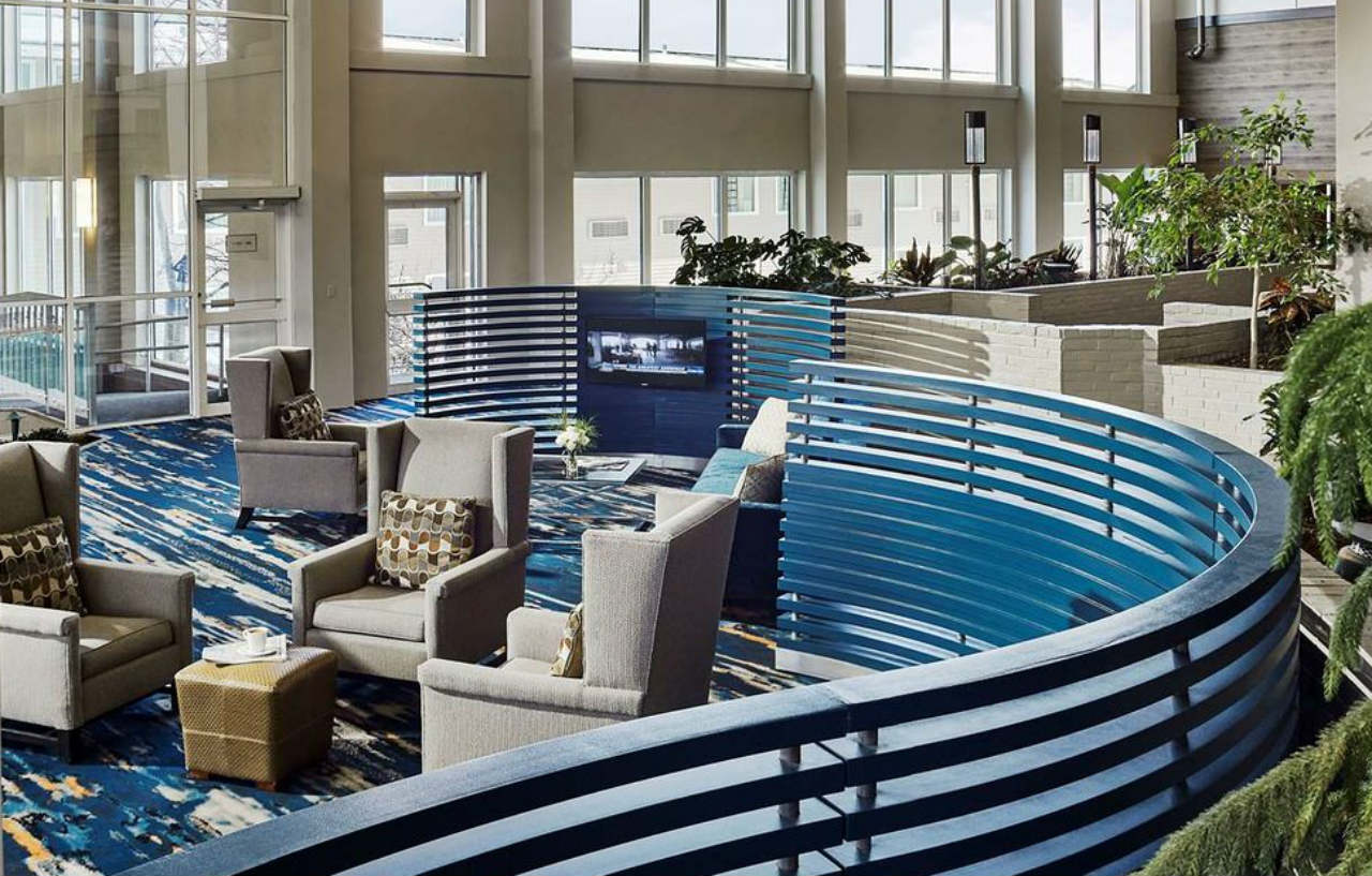 Doubletree By Hilton Hotel Burlington Vermont Экстерьер фото